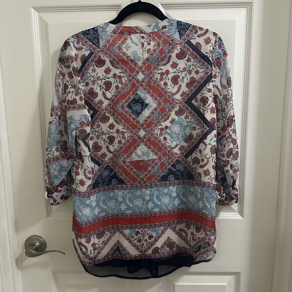 💥Daniel Rainn Gleeson Tab Sleeve Pleated Front Blue Red Floral Popover Blouse M - Picture 12 of 14